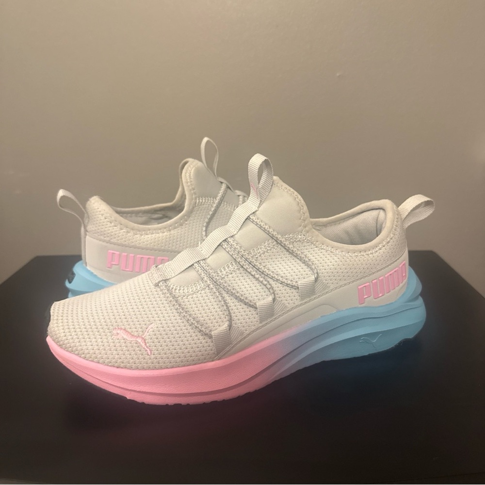 Puma White and Pink Sneakers with Velcro Straps